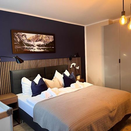 Zentrale Wohnung Direkt Am Hauptbahnhof - Bismarck 뒤셀도르프 외부 사진