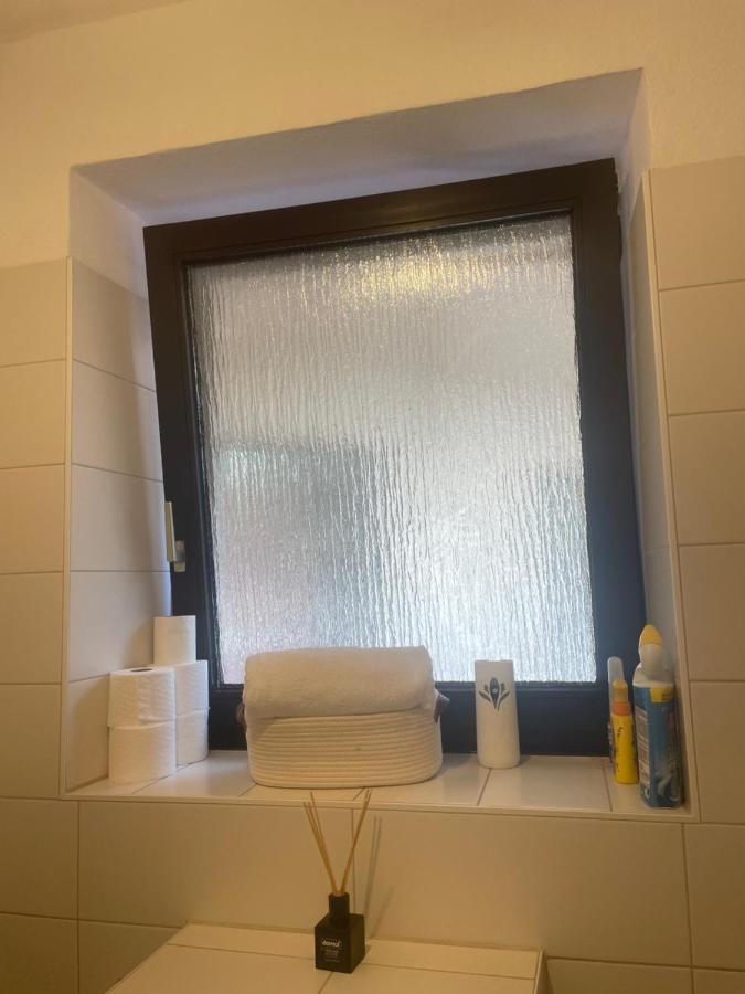 Zentrale Wohnung Direkt Am Hauptbahnhof - Bismarck 뒤셀도르프 외부 사진