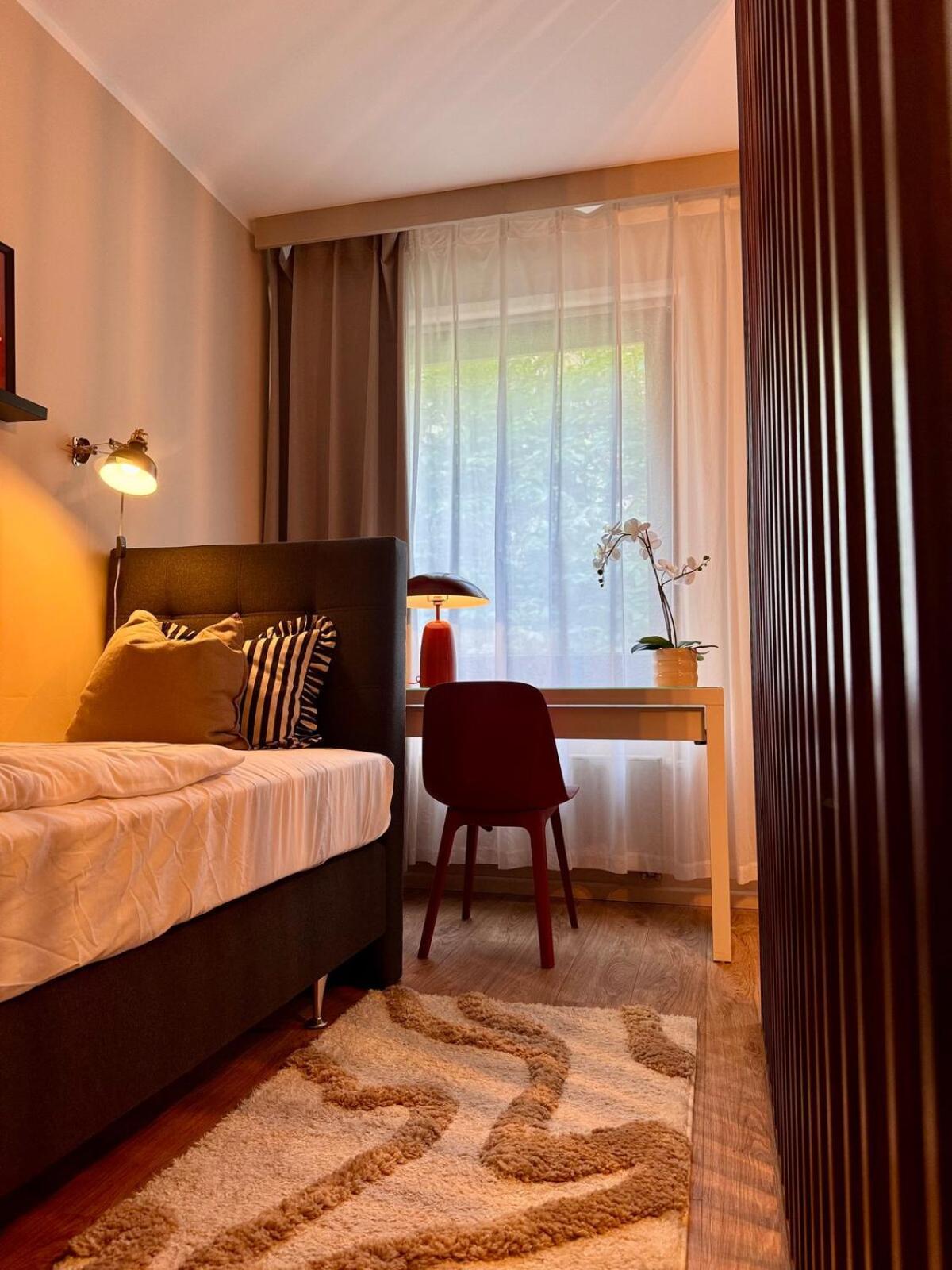 Zentrale Wohnung Direkt Am Hauptbahnhof - Bismarck 뒤셀도르프 외부 사진