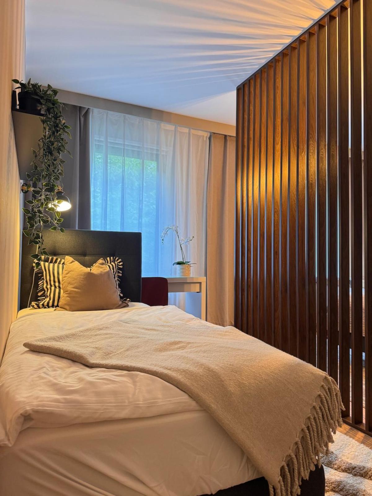 Zentrale Wohnung Direkt Am Hauptbahnhof - Bismarck 뒤셀도르프 외부 사진