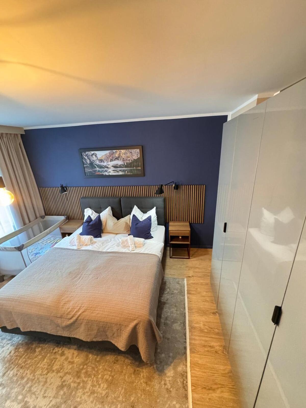 Zentrale Wohnung Direkt Am Hauptbahnhof - Bismarck 뒤셀도르프 외부 사진