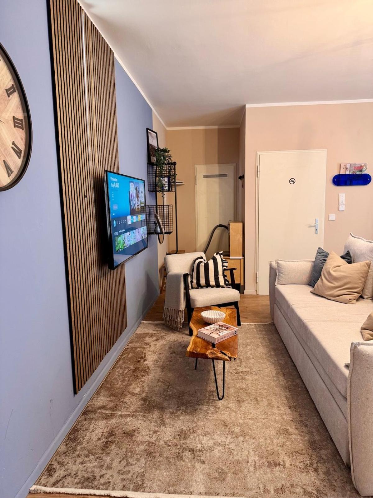Zentrale Wohnung Direkt Am Hauptbahnhof - Bismarck 뒤셀도르프 외부 사진